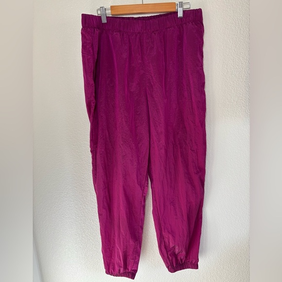 Gap Fit Fuchsia Lightweight Lustre Windbreaker High Rise Jogger Pants Size XL - Picture 1 of 6